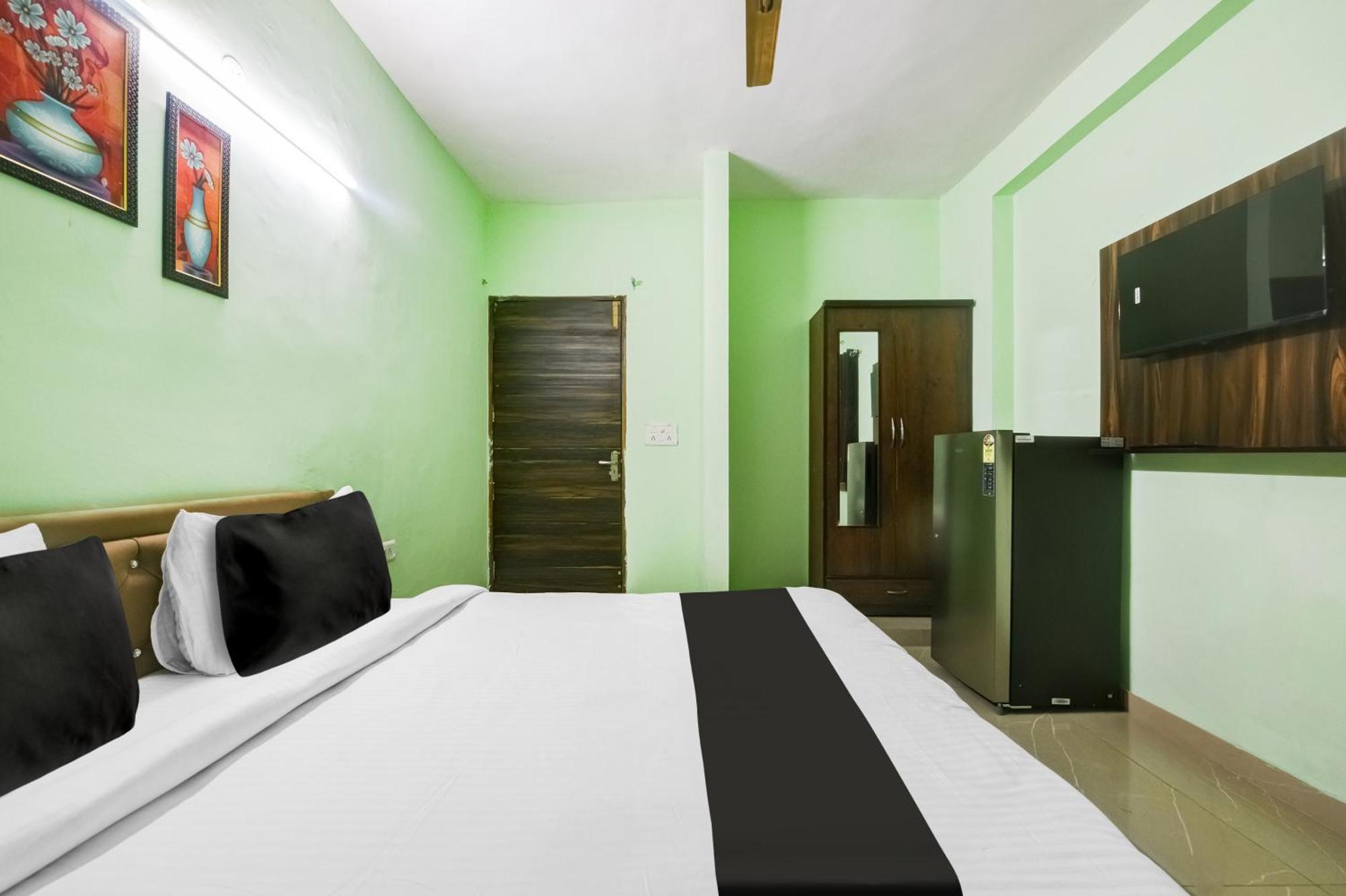 Hotel O Ridge Way Stays Faridabad Exterior foto